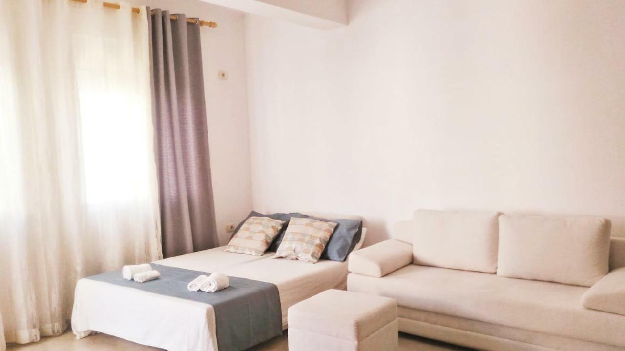 Saranda Apartments الغرفة الصورة